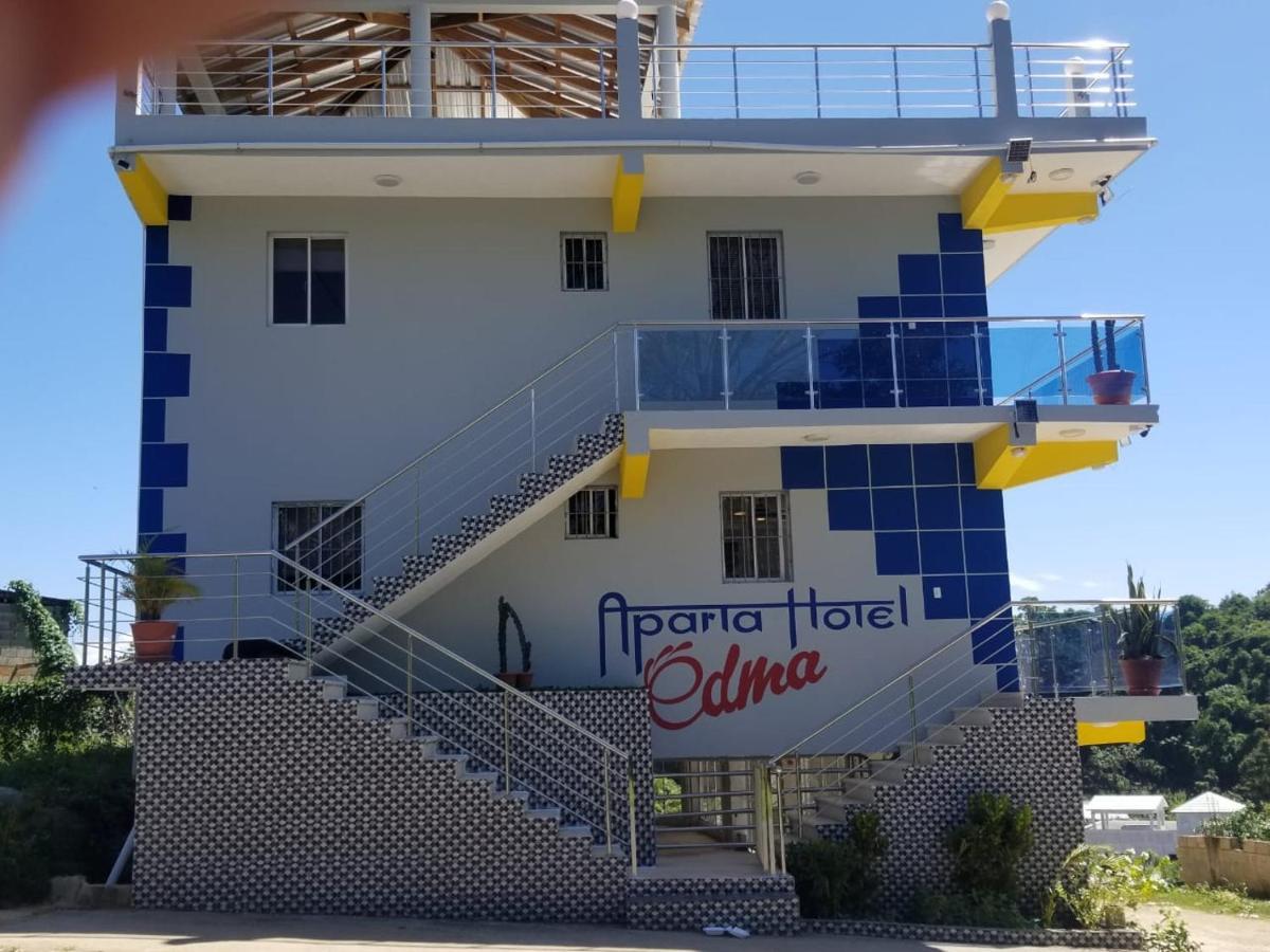 Edma Apartahotel Samana Esterno foto