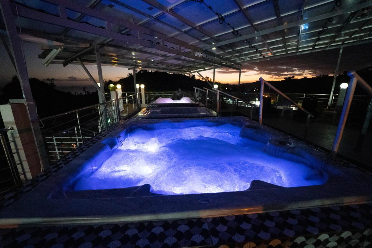 Edma Apartahotel Samana Esterno foto