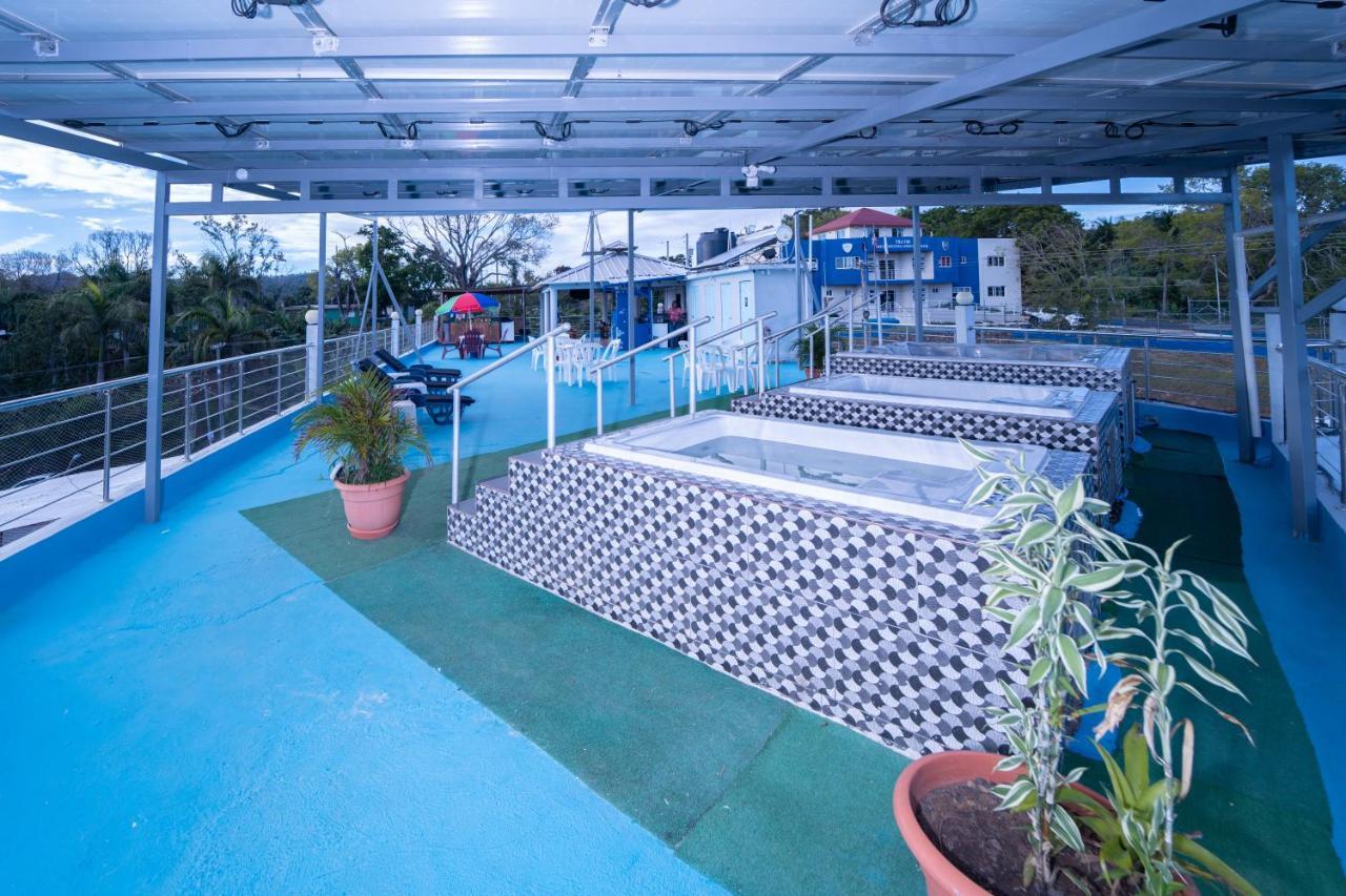 Edma Apartahotel Samana Esterno foto