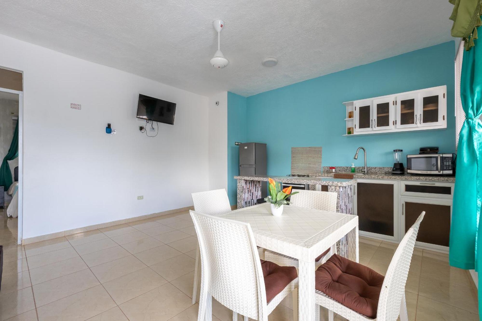 Edma Apartahotel Samana Esterno foto