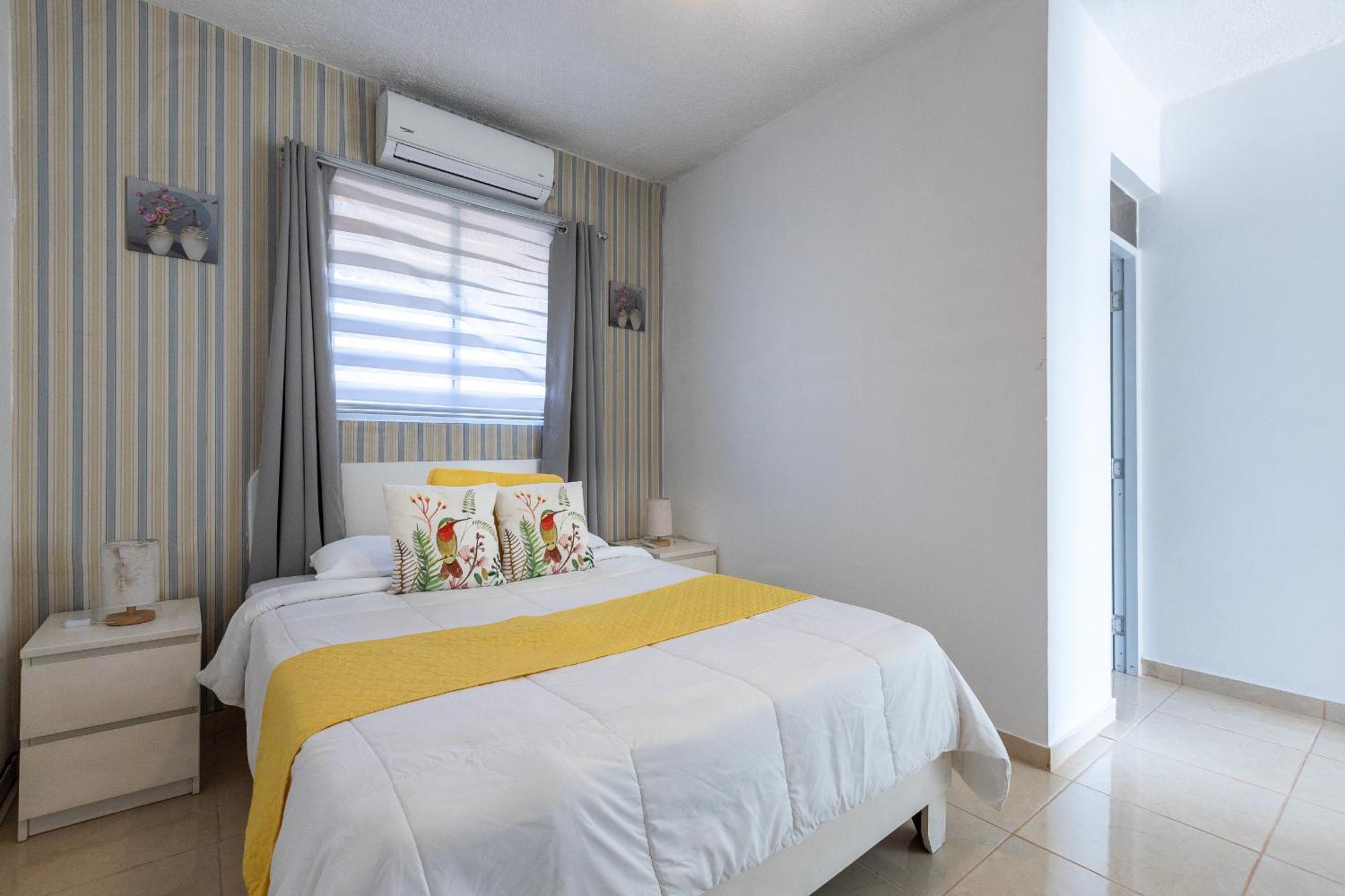 Edma Apartahotel Samana Esterno foto